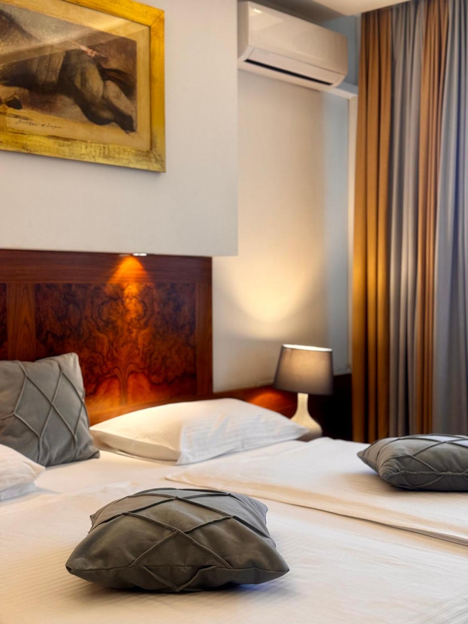Hotel Exclusive Сараево Экстерьер фото